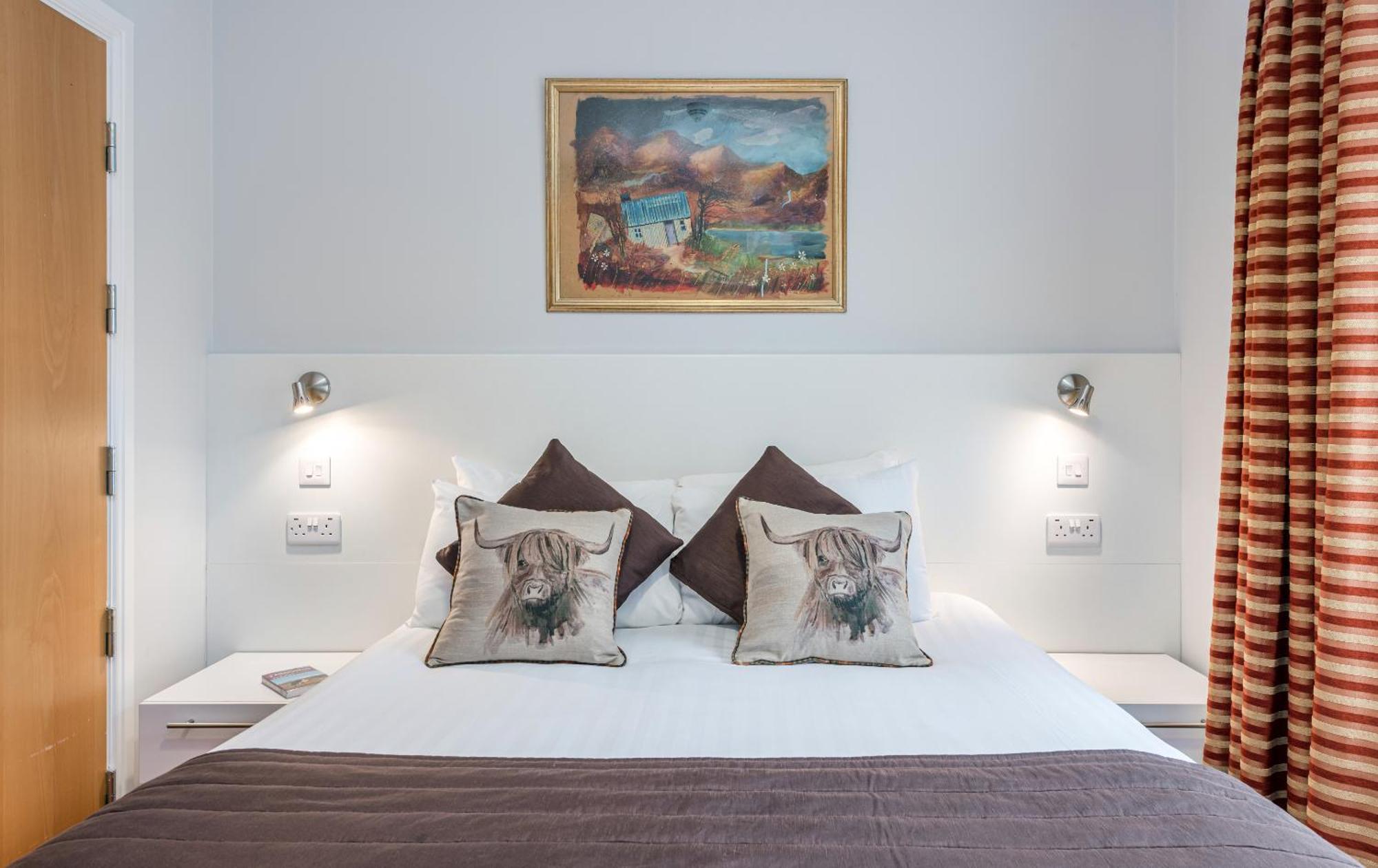 High Range Lodge Hotel Авимор Экстерьер фото
